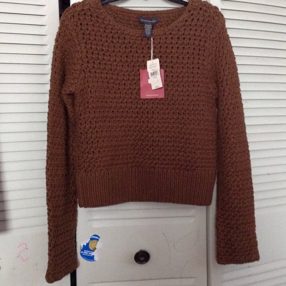 Banana Republic Sweater - Picture 1 of 3