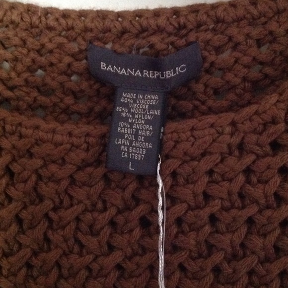 Banana Republic Sweater - Picture 2 of 3