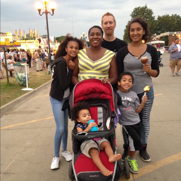 Meet your Posher, Adiba - Picture 1 of 1