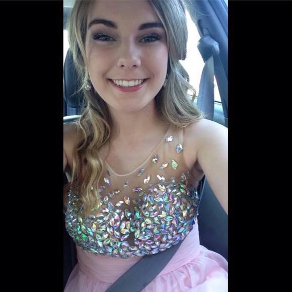 Meet your Posher, Jade - Picture 1 of 1