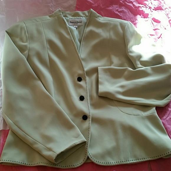Danny & Nicole Jacket w Stitching Detail Sz 18