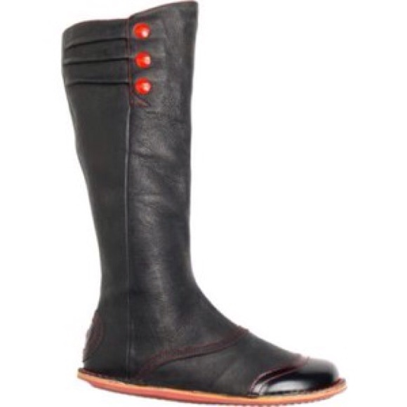 Like new Camper tall boots!