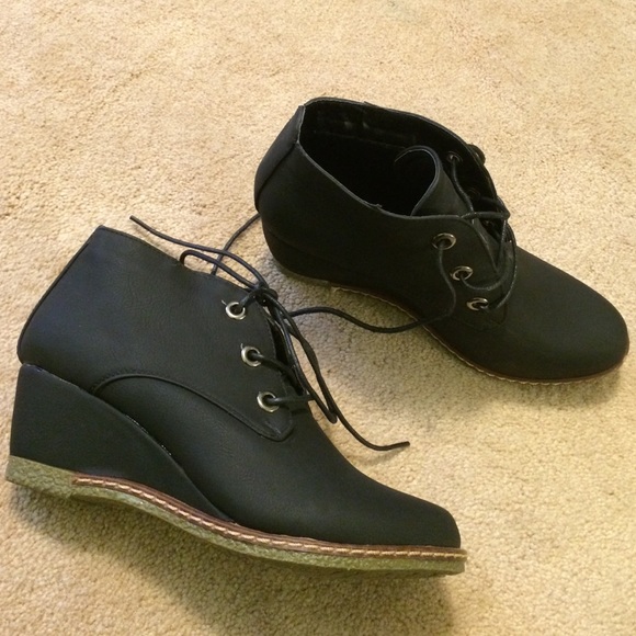 Black Wedged Lace Booties