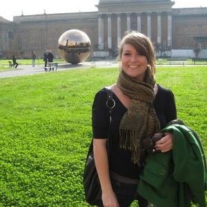 Meet your Posher, Alyssa