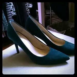Excellent used condition heels