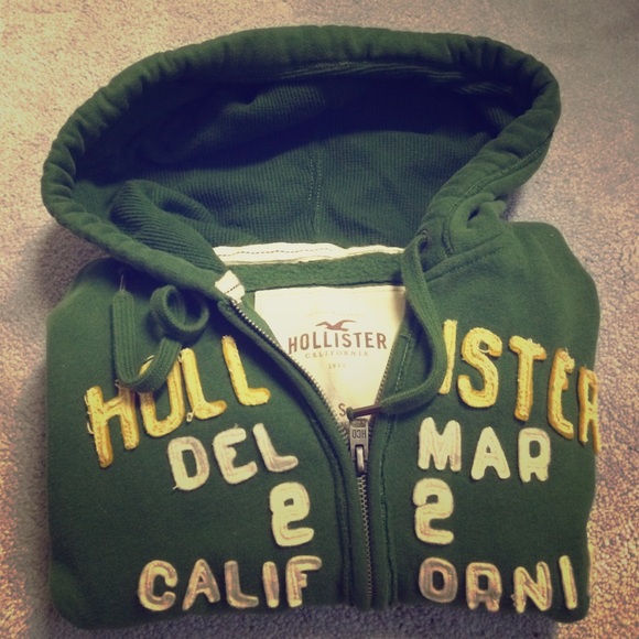 Perfect fall Hollister hoodie