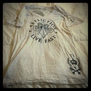 Affliction Tee ❤️