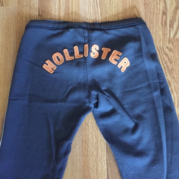 Sweatpants with print across backside - Picture 4 of 4