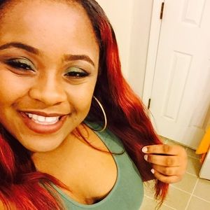 Meet your Posher, Alissa