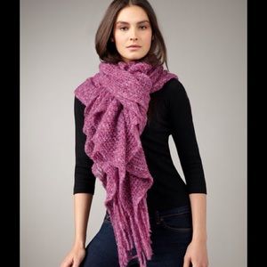 Beautiful Missoni Ruffle Scarf!