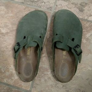 Green Birkenstocks 37