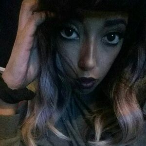 Meet your Posher, Carece