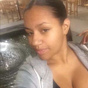 Meet your Posher, Jaylene