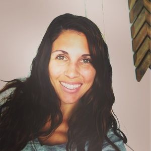 Meet your Posher, Nikki