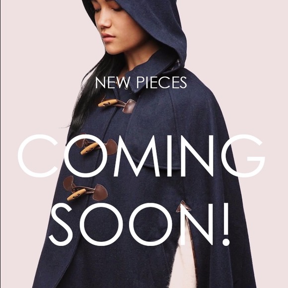 Urban Outfitters Pins & Needles Hooded Toggle Cape - Picture 2 of 2