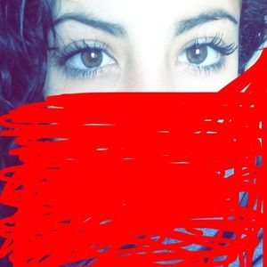 Meet your Posher, Laurel