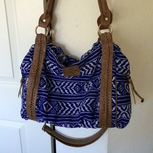 Gorgeous tribal print bag