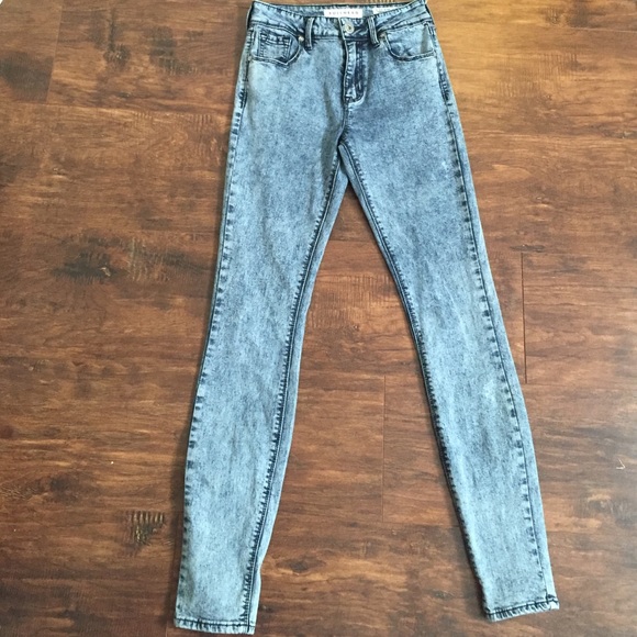 High-Rise Washed Skinny Jean Jeggings
