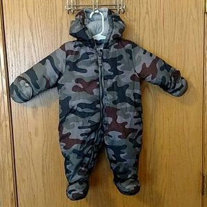 HOLD for @hollybeinhart 6-9 Month Baby Winter Suit