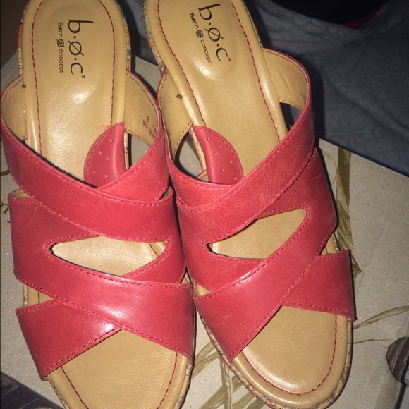 B.O.C floral Zazu Crimson wedges