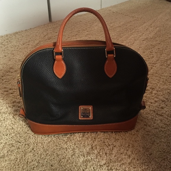 Dooney & Bourke purse