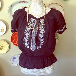 Navy cotton peasant top.