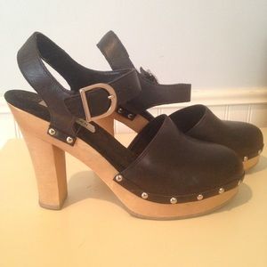 Steve Madden Fargo Studded Platforms 8.5