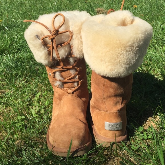 Ugg Montclair Boots