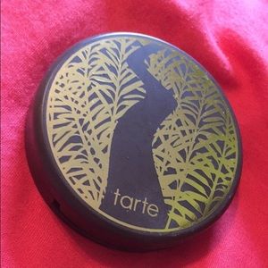 Tarte Amazonian clay pressed finishing powder