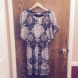 Halo black and white pattern lined dress XS NWT