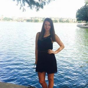 Meet your Posher, Edina