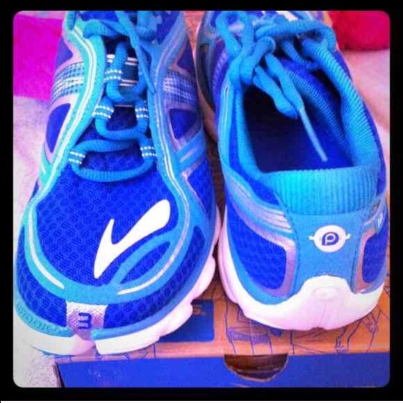 Brooks pure project pure flow 3 running shoes