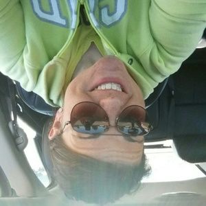 Meet your Posher, Erika