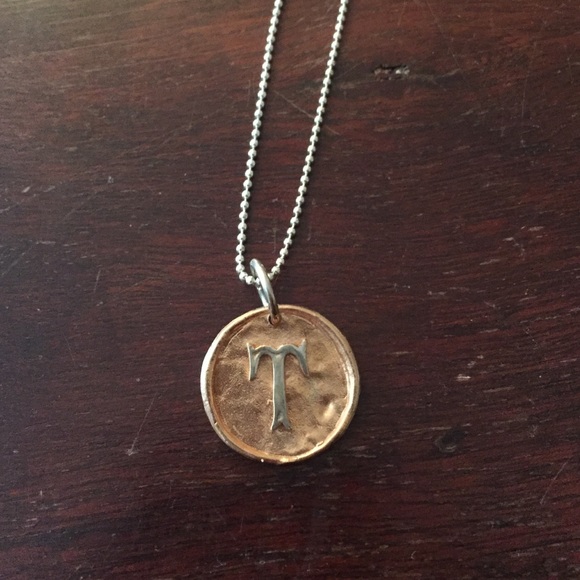 "T" pendant necklace, never worn