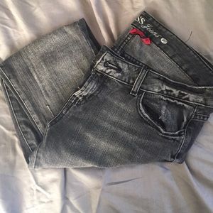 Skinny distressed Jean