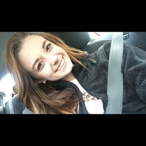 Meet your Posher, Kaeleigh