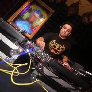 Meet your Posher, Ray