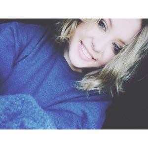 Meet your Posher, Makaela