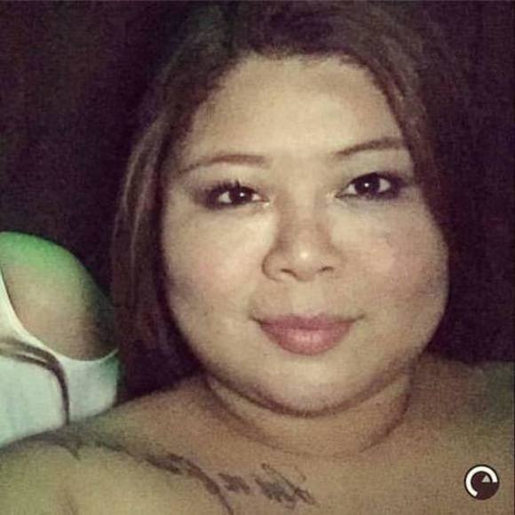 Meet your Posher, Elena