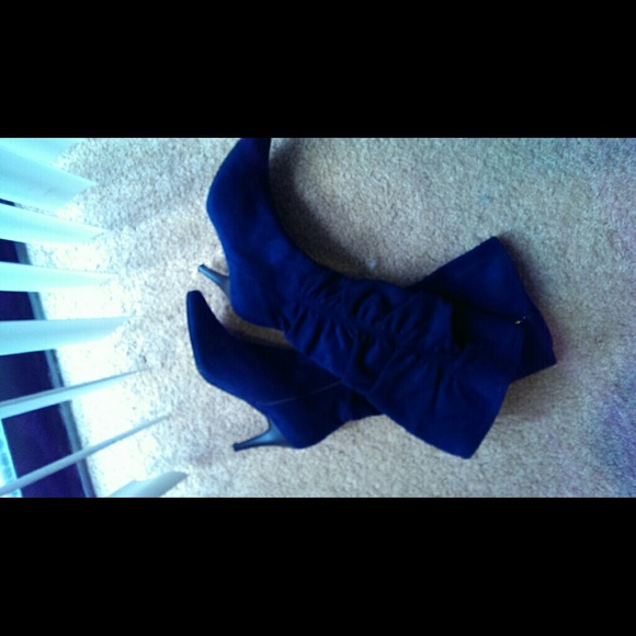 Blue suede boots