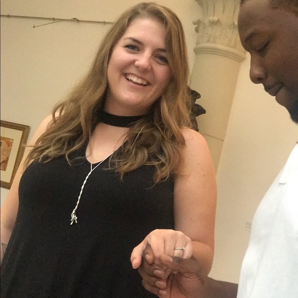 Meet your Posher, Chelsea - Picture 2 of 3