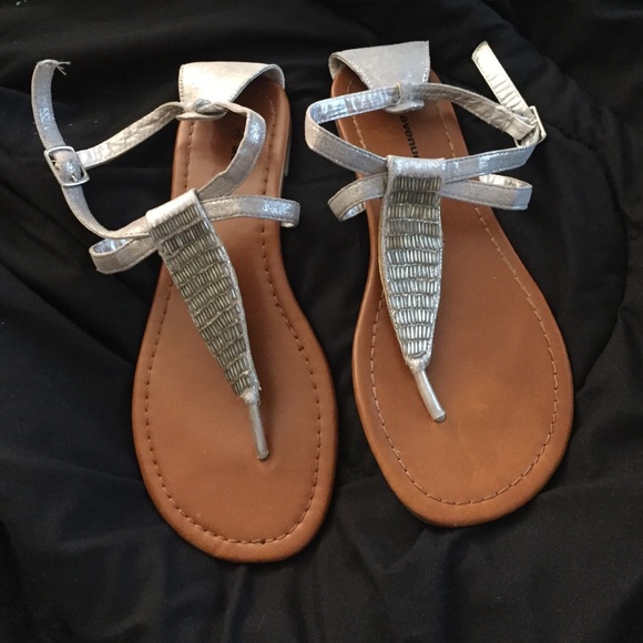 Dress sandals