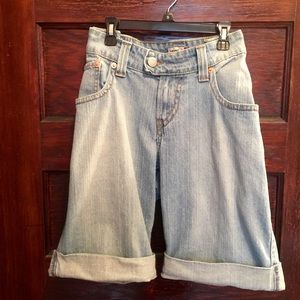 Levis Jean shorts