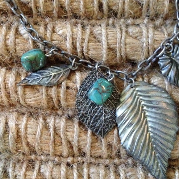 🎉Final Markdown🔥Statement necklace - Picture 2 of 4