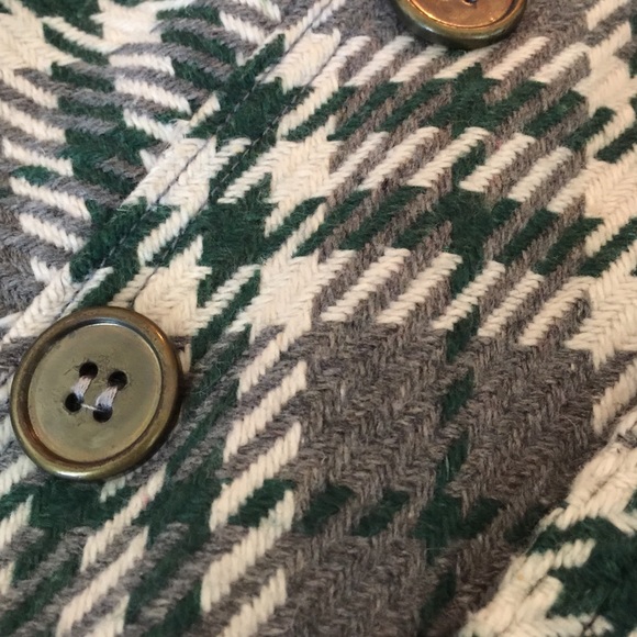 SOLD-ZARA Houndstooth Short Cape - Picture 3 of 4