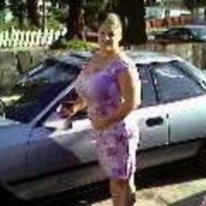 Meet your Posher, Nicole