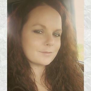 Meet your Posher, Stefanie