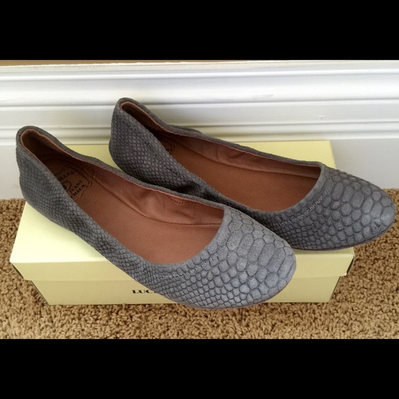 Lucky Brand Gray Suede Ballet Flats 7.5 NIB