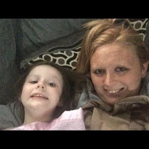 Meet your Posher, Lindsey