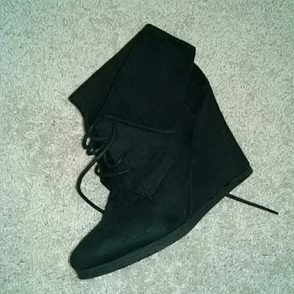 Black wedge booties